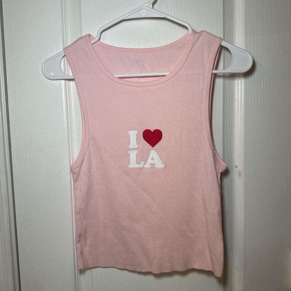 hi res pink crop top Size Medium